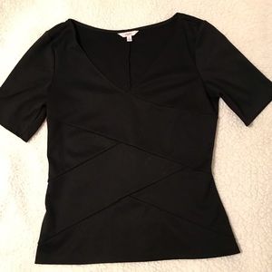 Candie’s black fitted top